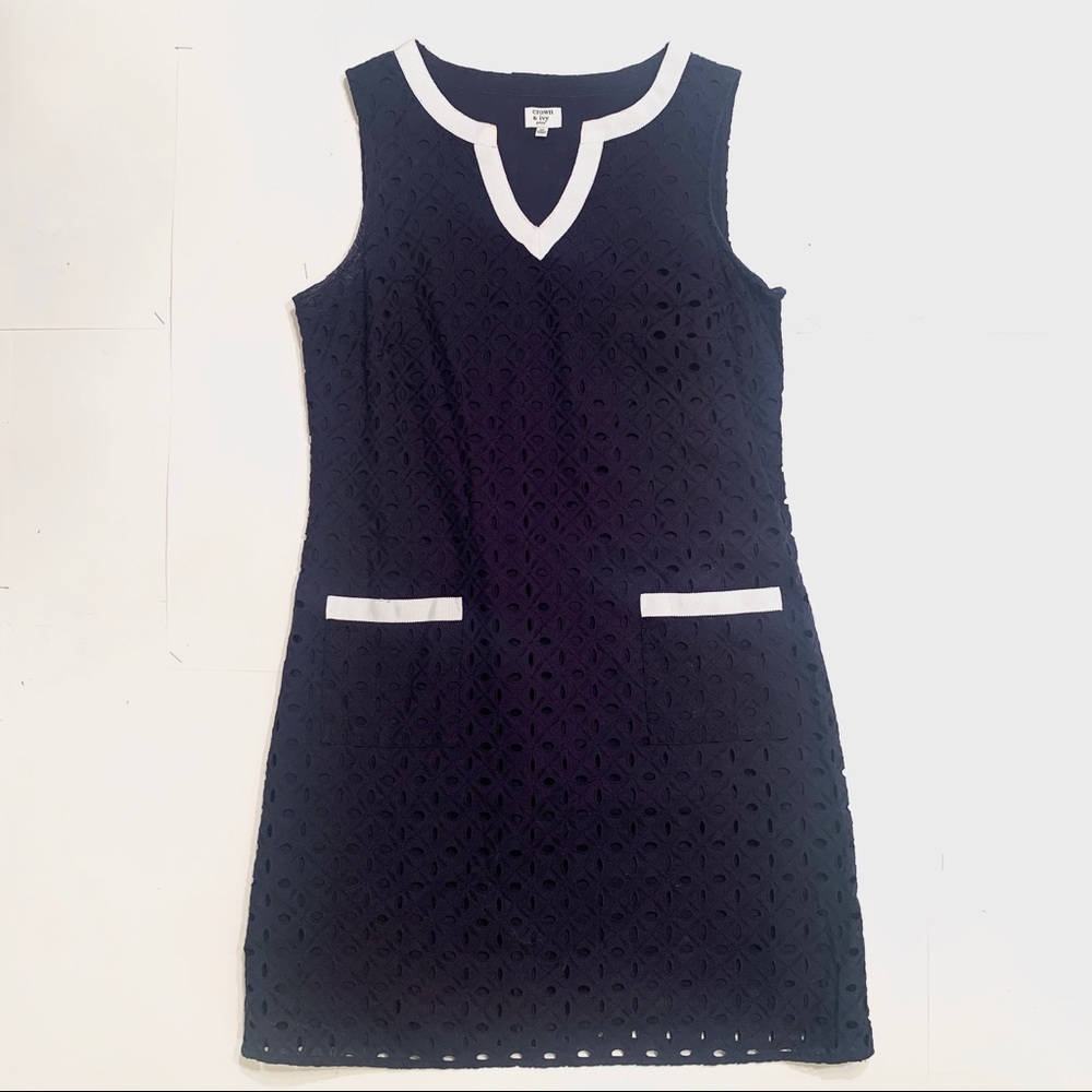 Crown & Ivy Navy Lace Dress w/ pockets